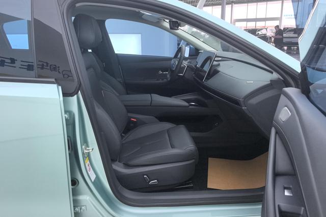 Dark blue car Dark blue SL03 id 3804449 из Китая 9