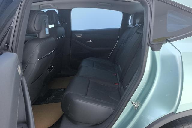 Dark blue car Dark blue SL03 id 3804449 из Китая 13