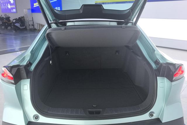 Dark blue car Dark blue SL03 id 3804449 из Китая 14