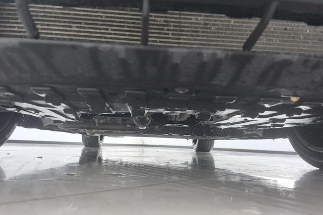 Dark blue car Dark blue SL03 id 3804449 из Китая 16