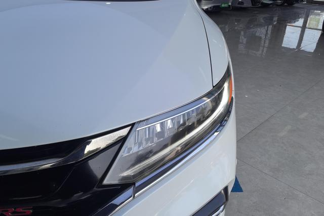 Honda Jade 2017 210 TURBO CVT 5 — фото 4
