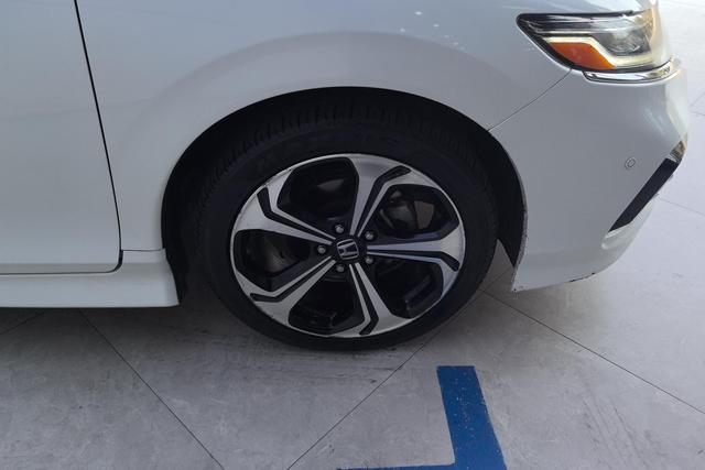 Honda Jade 2017 210 TURBO CVT 5 — фото 10