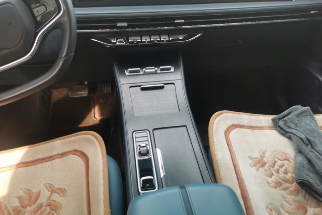 Lincoln Corsair 2024 1.5 T 2 WD Hybrid — фото 14