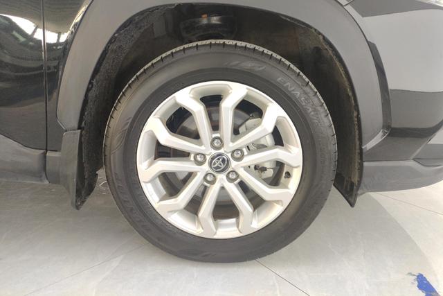 Toyota Frontlander 2024 2.0 L CVT — фото 9