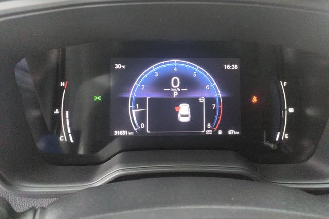 Toyota Frontlander 2024 2.0 L CVT — фото 13