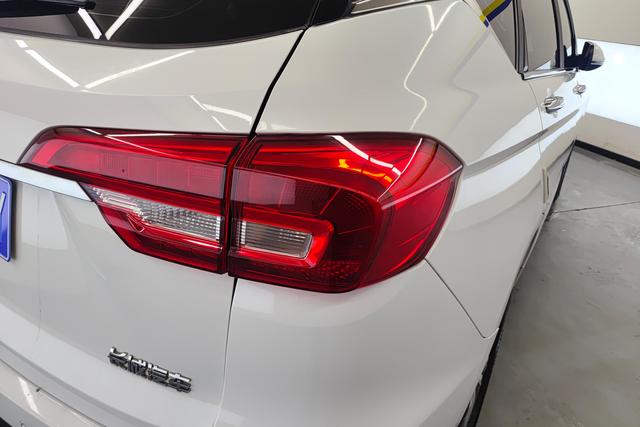 Haval M6 2019 1.5 T DCT 2 WD VI — фото 4
