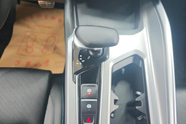 Geely Automobile Xingrui id 3840943 из Китая 15