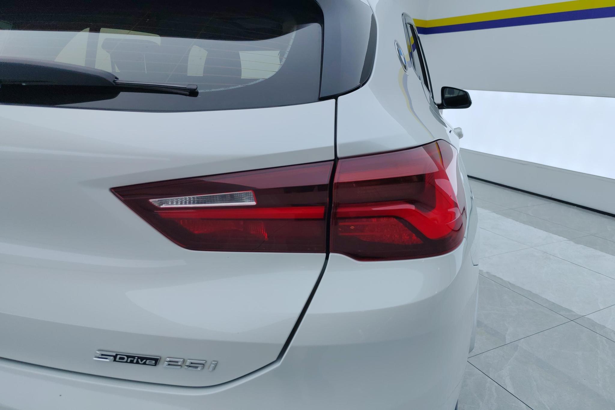 BMW X2 2021 sDrive25i M Sport
