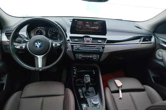 BMW X2 2021 — фото 11