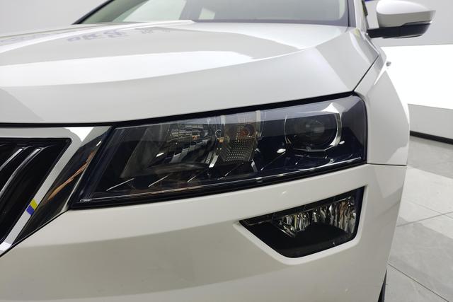 Skoda Karoq 2020 TSI 280 — фото 4