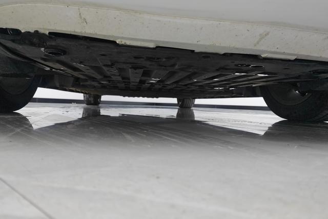 Changan Qiyuan A07 id 3840805 из Китая 16