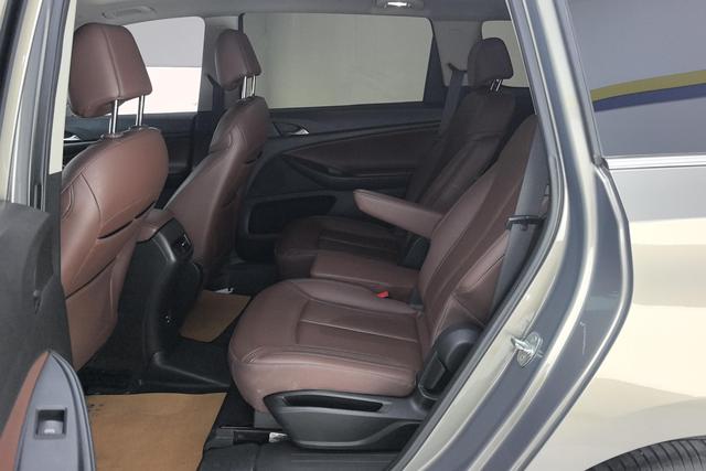 Buick GL6 2018 18 T 6 Premium — фото 16