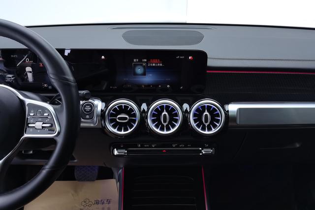 Mercedes-Benz GLB 2021 GLB 200 — фото 13