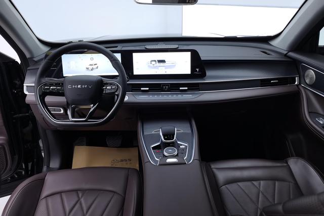 Chery 8 PRO 2024 390 T 2 WD 7 — фото 14