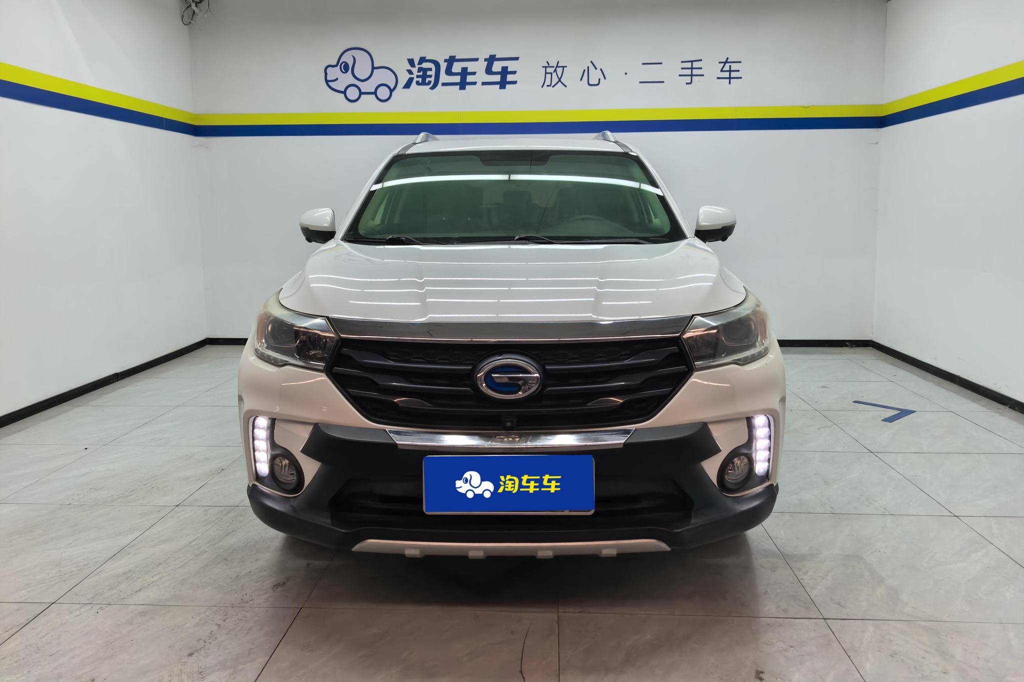 GAC GS4 2017 235T AT Luxury Smart Connect