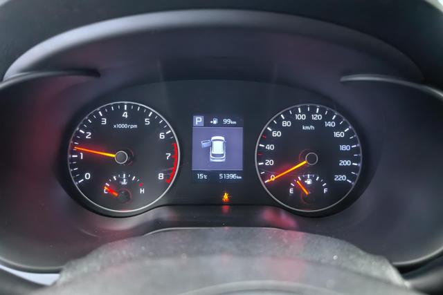 Kia KX CROSS 2019 1.6 L AT VI — фото 13