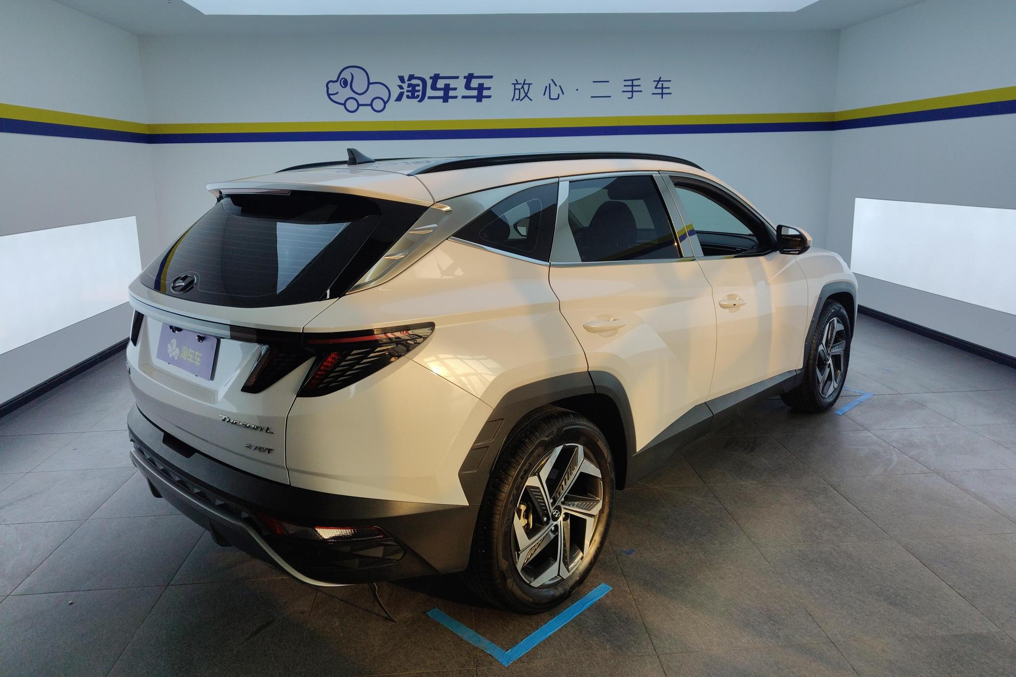 Hyundai Tucson 2023 L 1.5T DLX Luxury