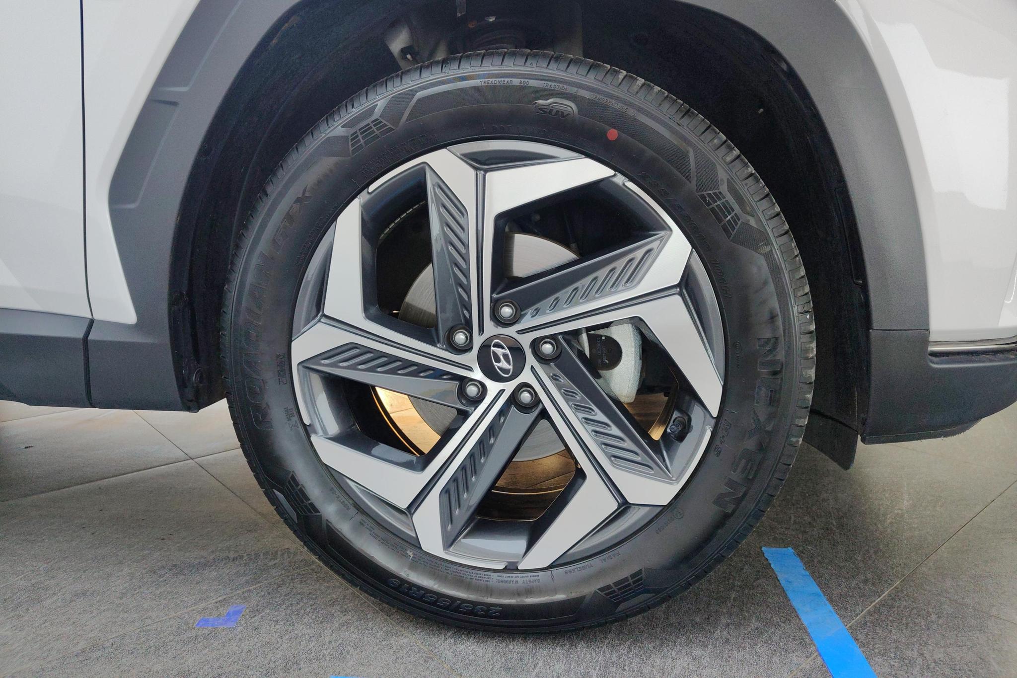 Hyundai Tucson 2023 L 1.5T DLX Luxury