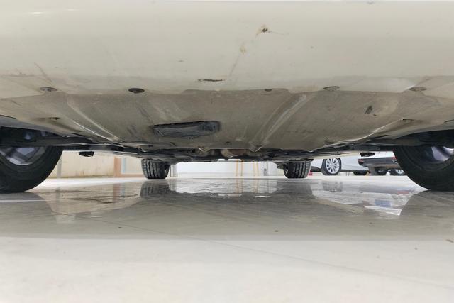 BMW 1 series id 3840999 из Китая 8