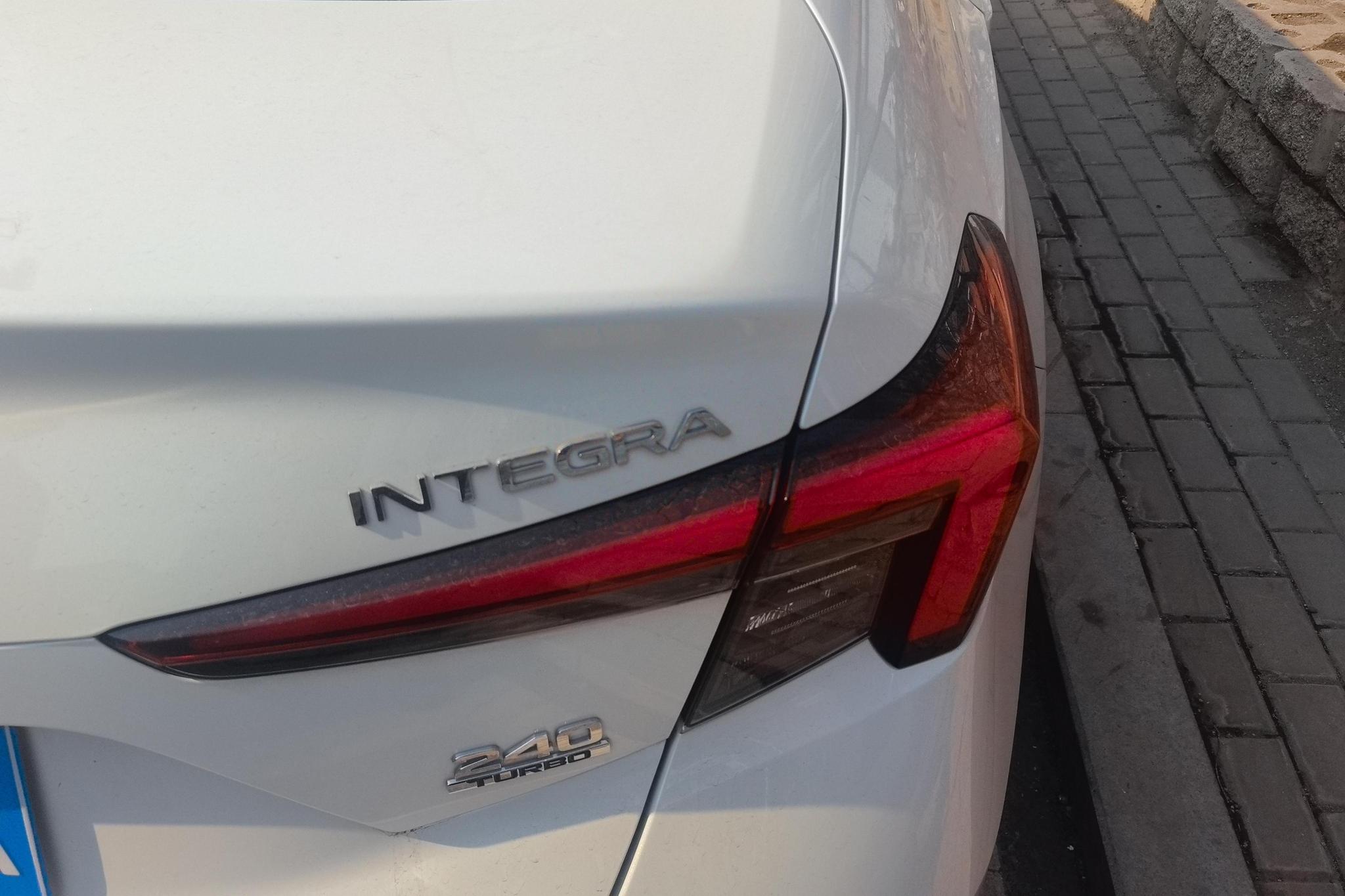 Honda Integra 2023 240TURBO CVT Lead