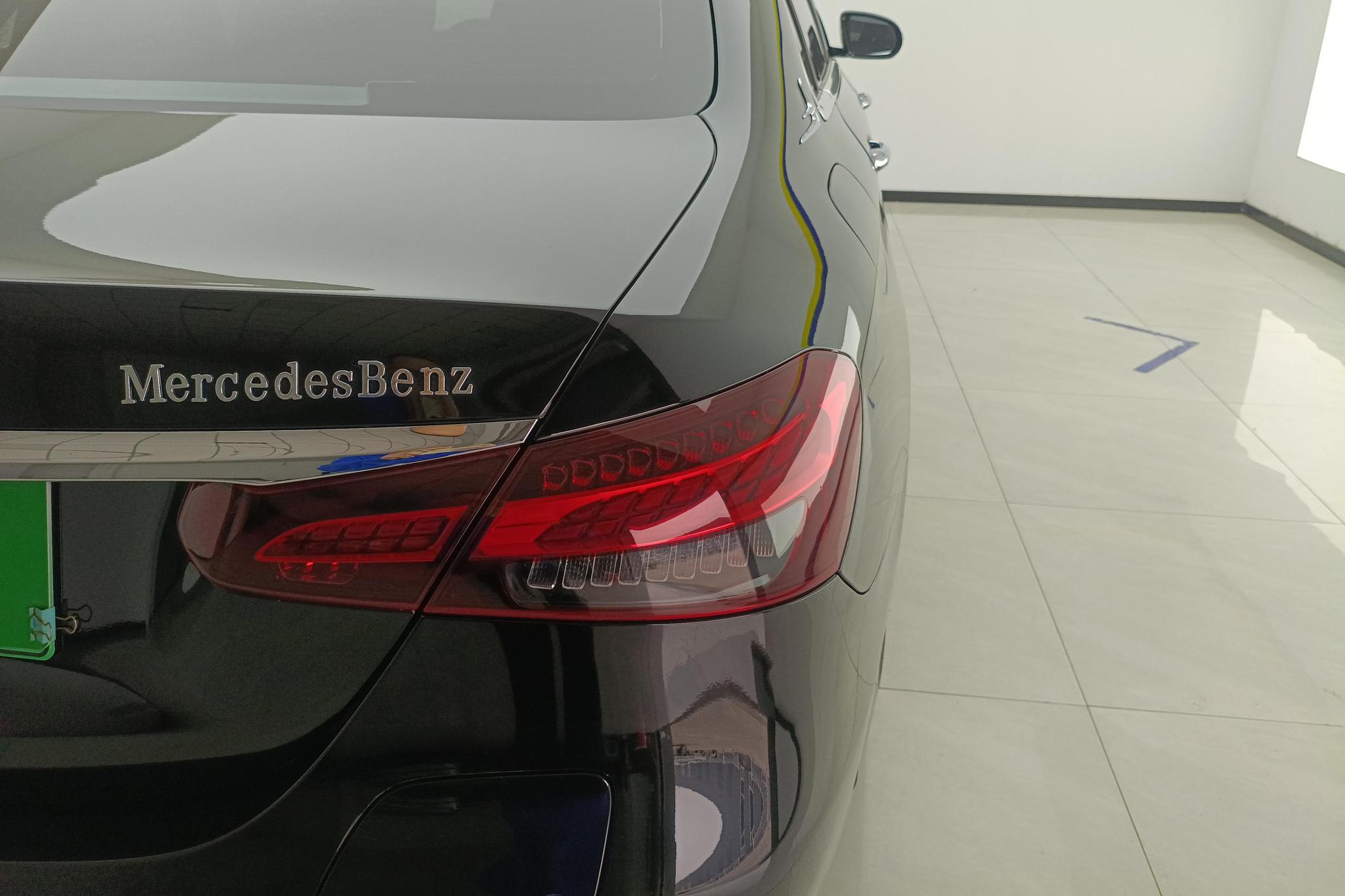 Mercedes-Benz E-Class PHEV E PHEV 2022 E 350 e L Sport