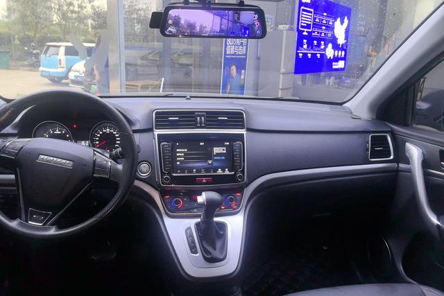 Haval M6 2019 1.5 T DCT 2 WD VI — фото 8