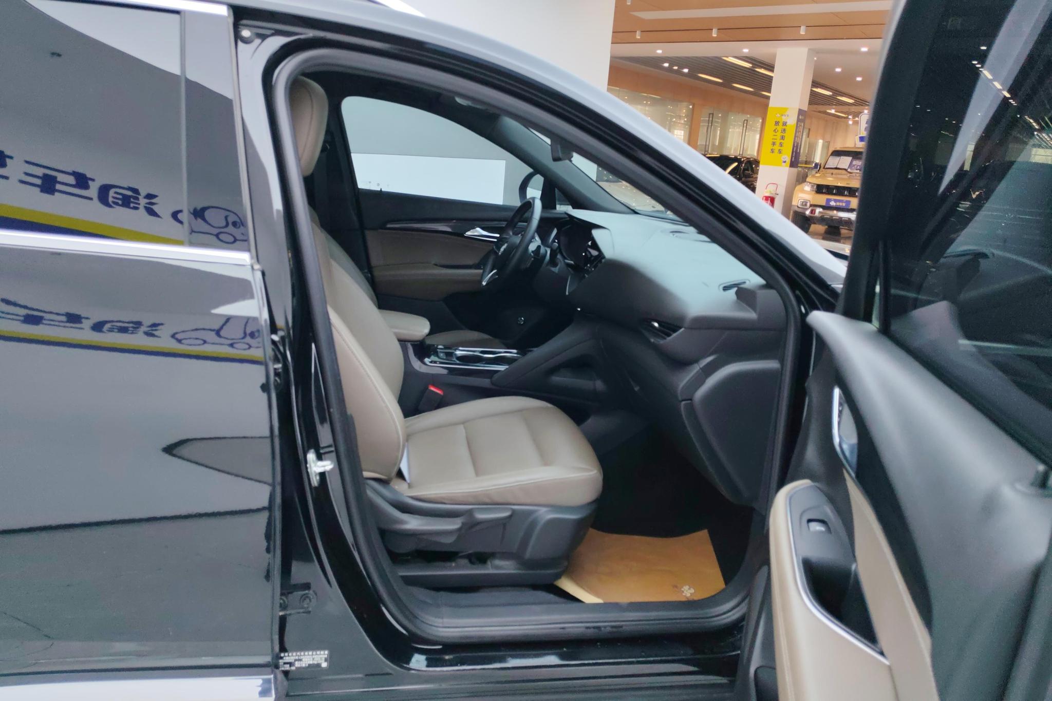 Buick Envision 2022 Plus 652T мест Luxury
