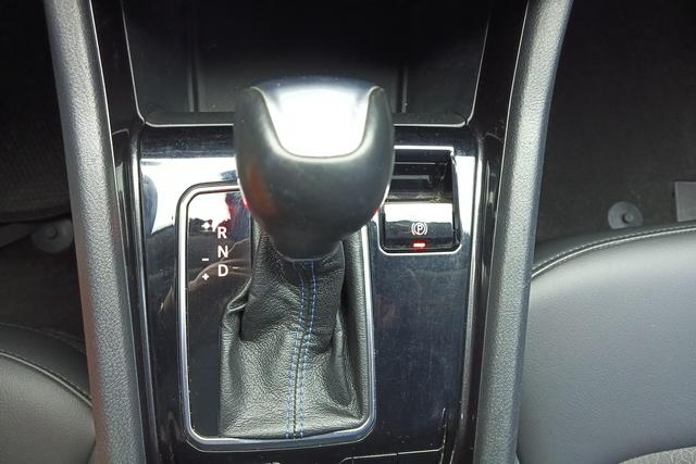 Jeep Guide id 3837118 из Китая 12