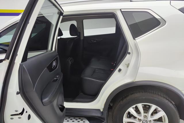 Nissan Qijun id 3840630 из Китая 14