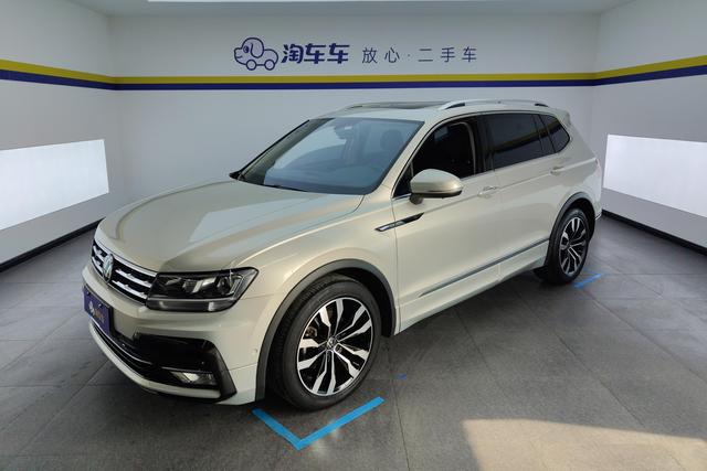 Volkswagen Tiguan L 2021 — фото 1