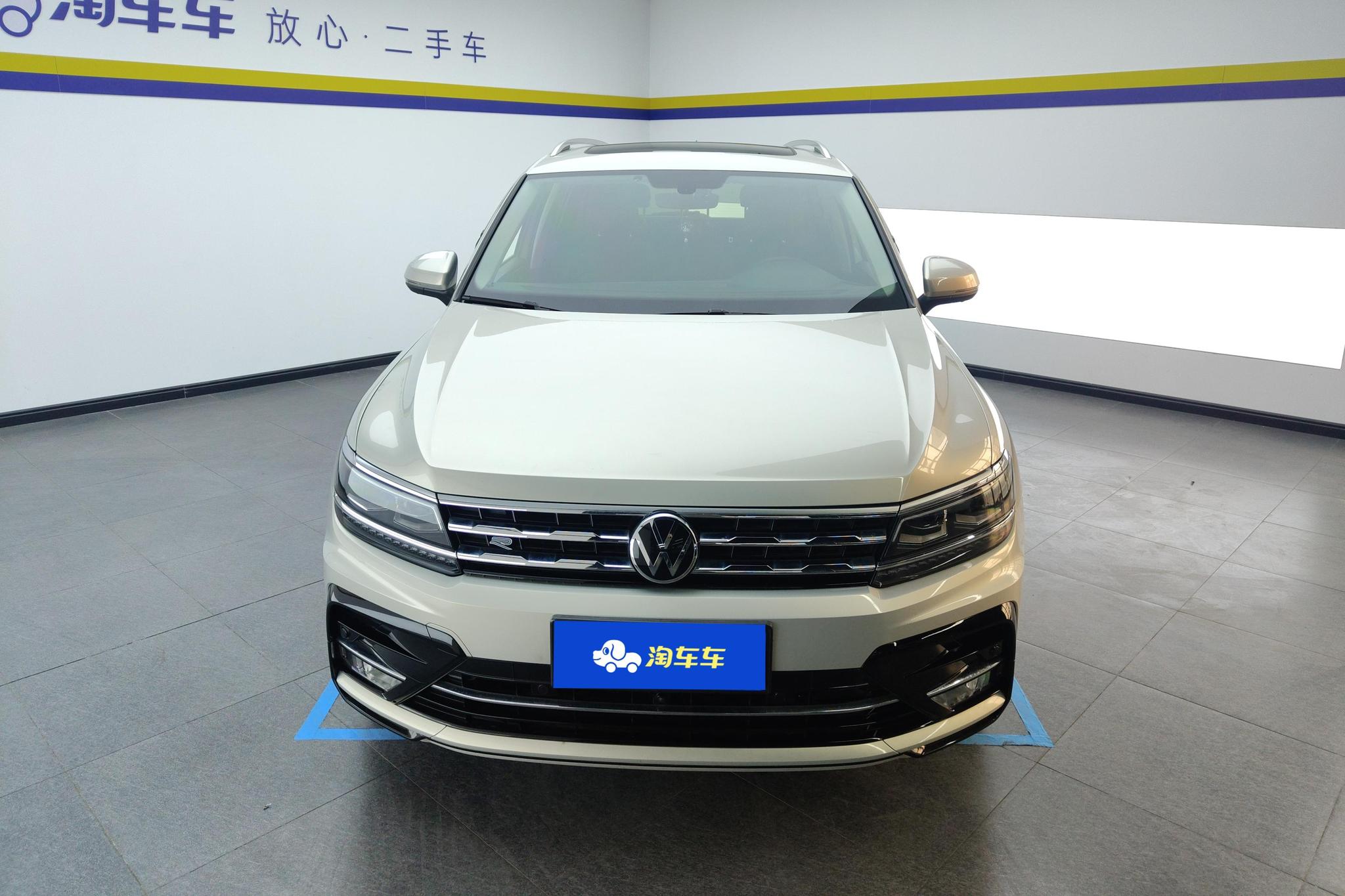 Volkswagen Tiguan L L 2021 330TSI AT R-Line Flagship