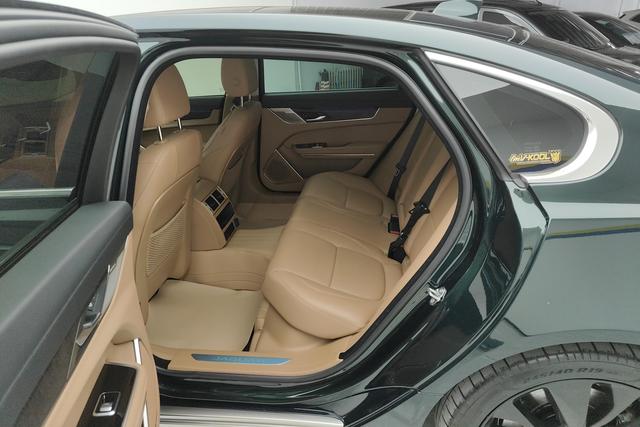 Jaguar XFL id 3856351 из Китая 17