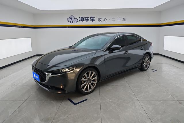 Mazda 3 2020 2.0 L AT