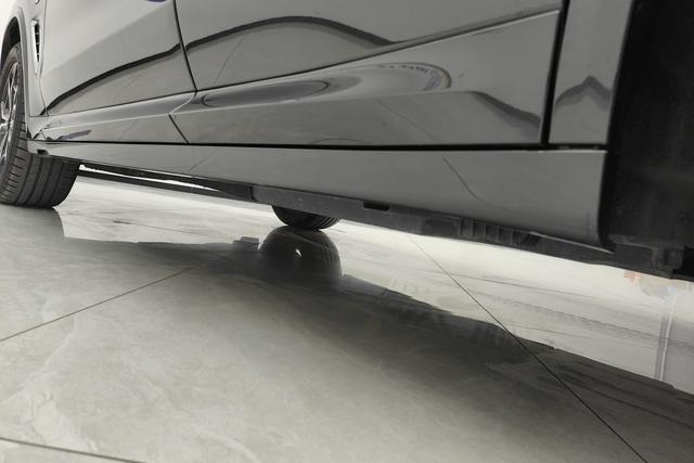 BMW X3 id 3840935 из Китая 12