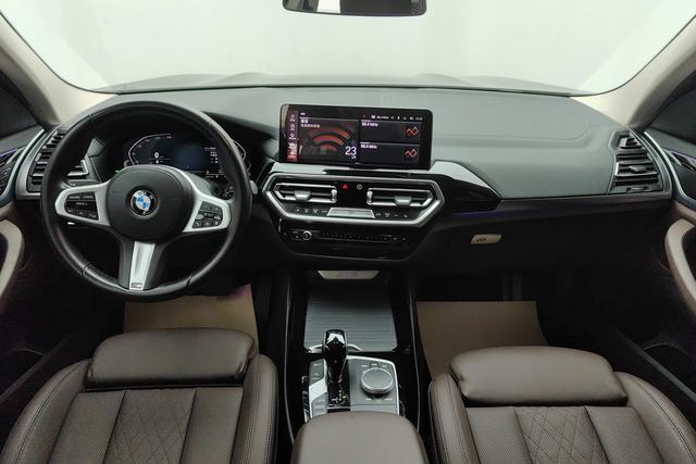 BMW X3 id 3840935 из Китая 13