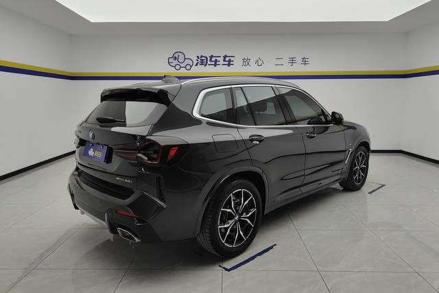 BMW X3 id 3840935 из Китая 15