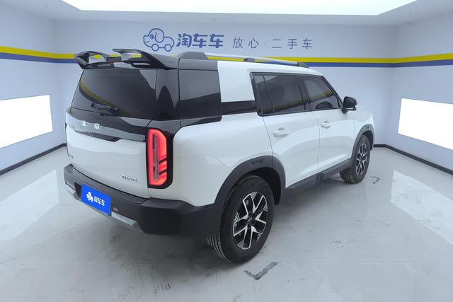 BAIC BJ30 2024 1.5 T DCT 2 WD Pro — фото 3