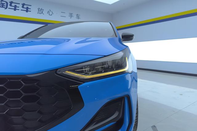 Ford Focus 2022 Eco Boost 180 ATST Line — фото 5