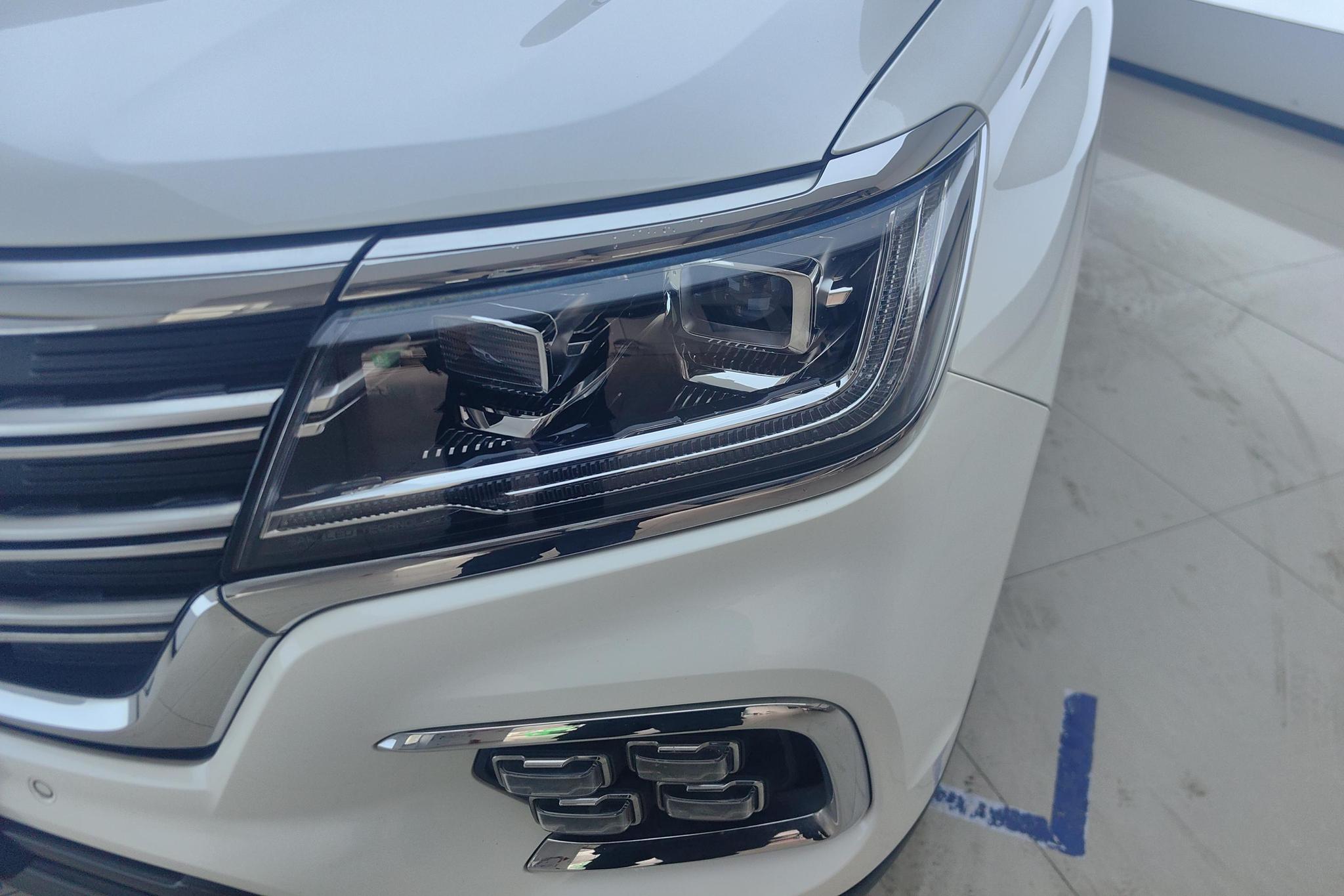 Roewe RX8 2019 30T Flagship