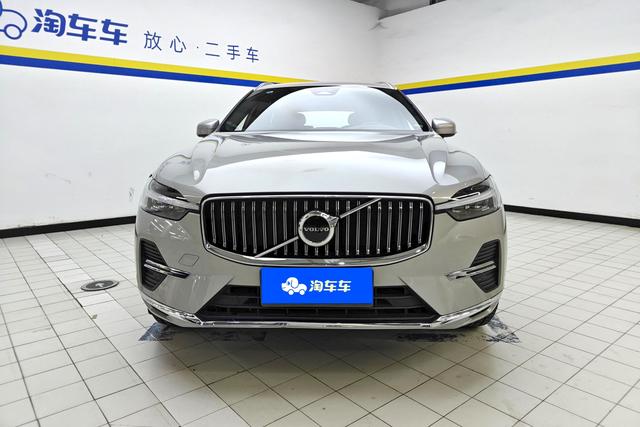 Volvo XC60 2024 B 5 4 WD — фото 2