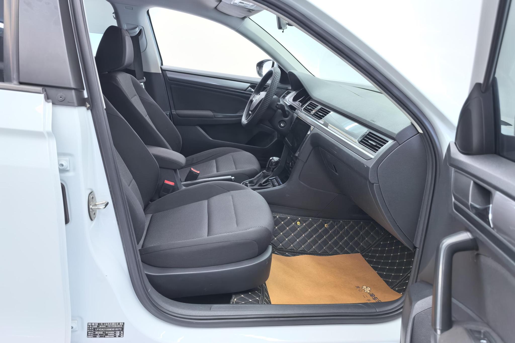 Volkswagen Bora 2019 1.5L AT Fashion VI