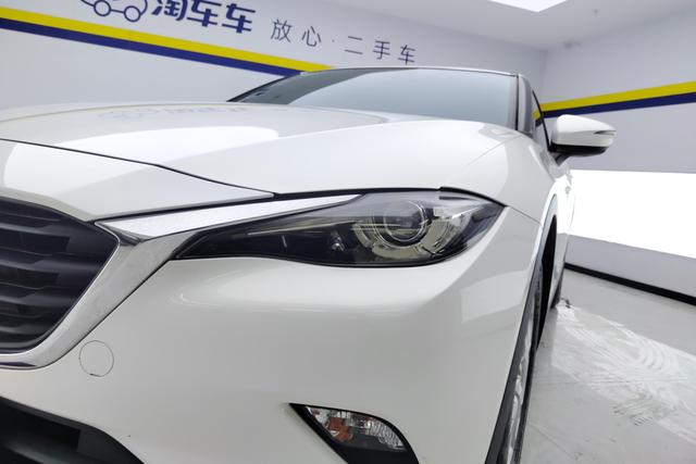 Mazda CX-4 2018 2.0 L AT 2 WD V — фото 4
