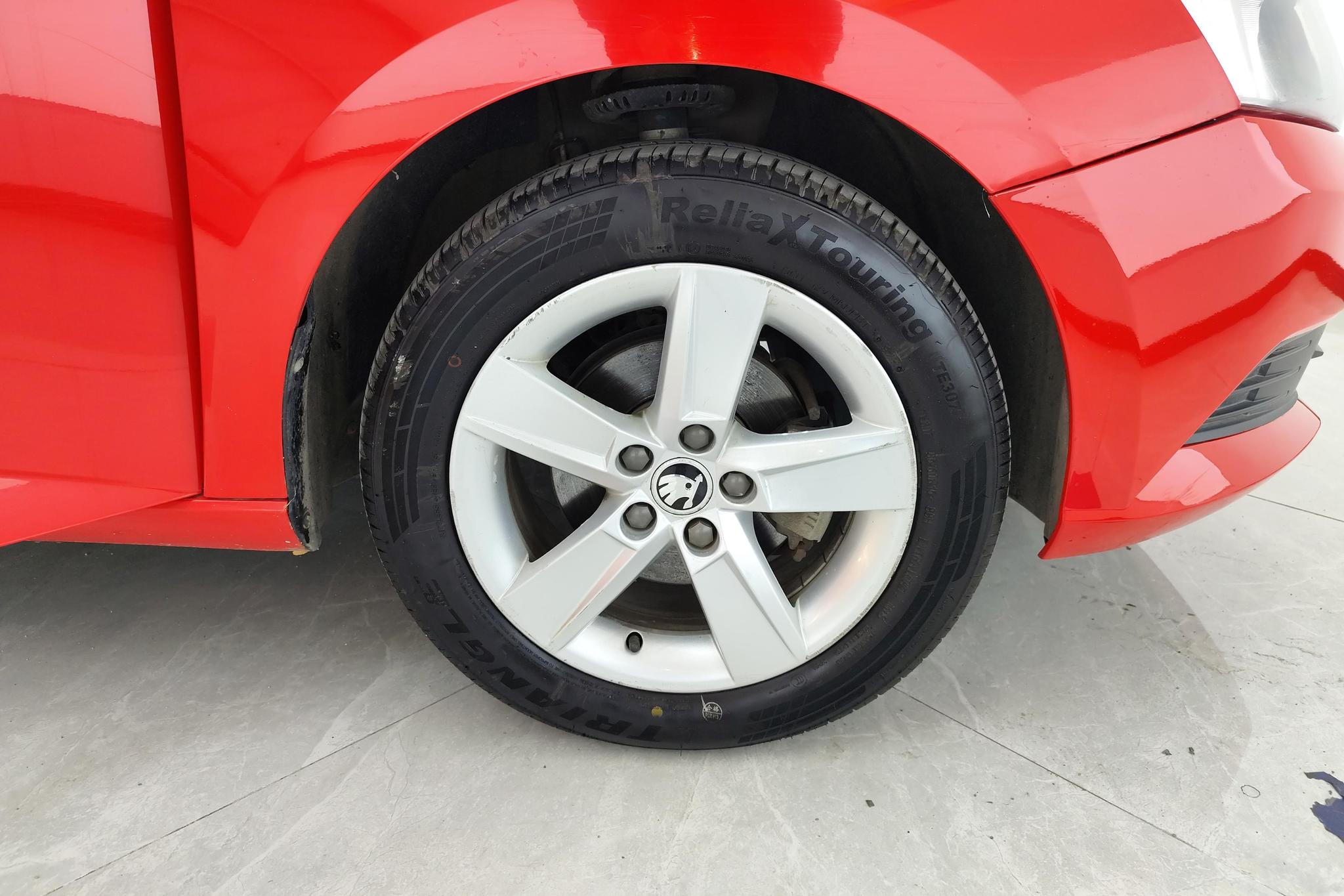 Skoda Fabia 2017 1.4L AT