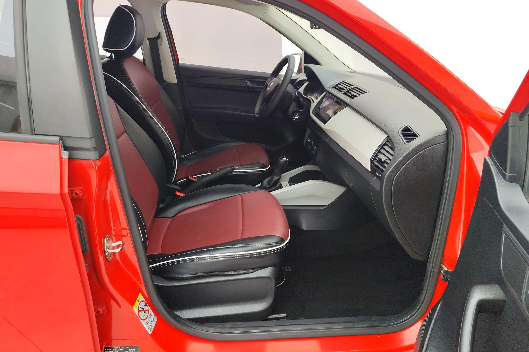 Skoda Fabia 2017 1.4L AT
