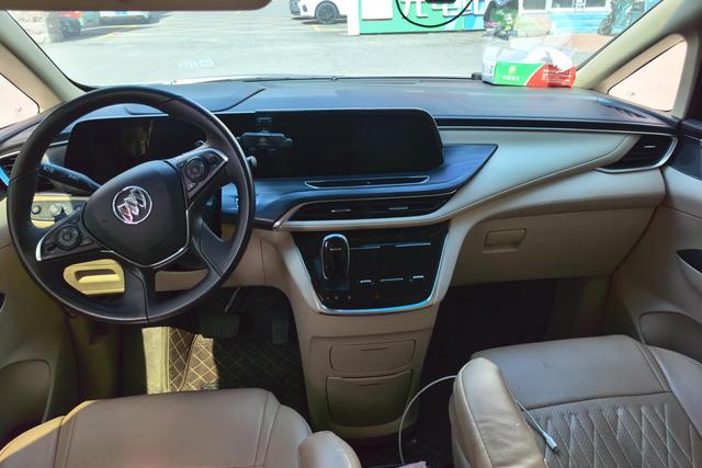 Buick GL8 2023 ES 2.0 T — фото 14