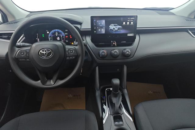 Toyota Corolla Cross 2023 2.0 L CVT — фото 13