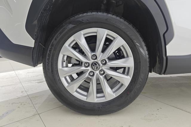 Toyota Corolla Cross 2023 2.0 L CVT — фото 4