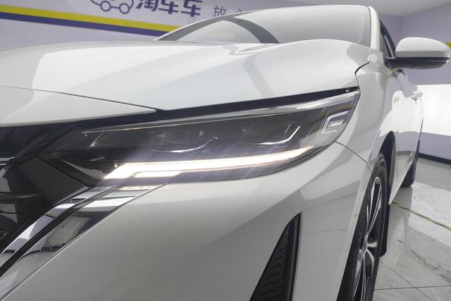 Nissan Sylphy 2023 1.6 L CVT — фото 5