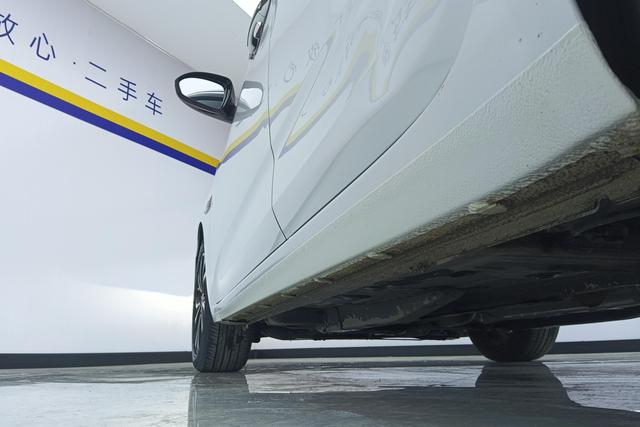 Chevrolet Cruze id 3837120 из Китая 11