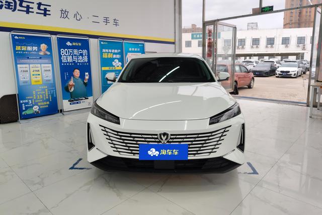 Changan Eado 2024 1.5 T DCTPremium — фото 2